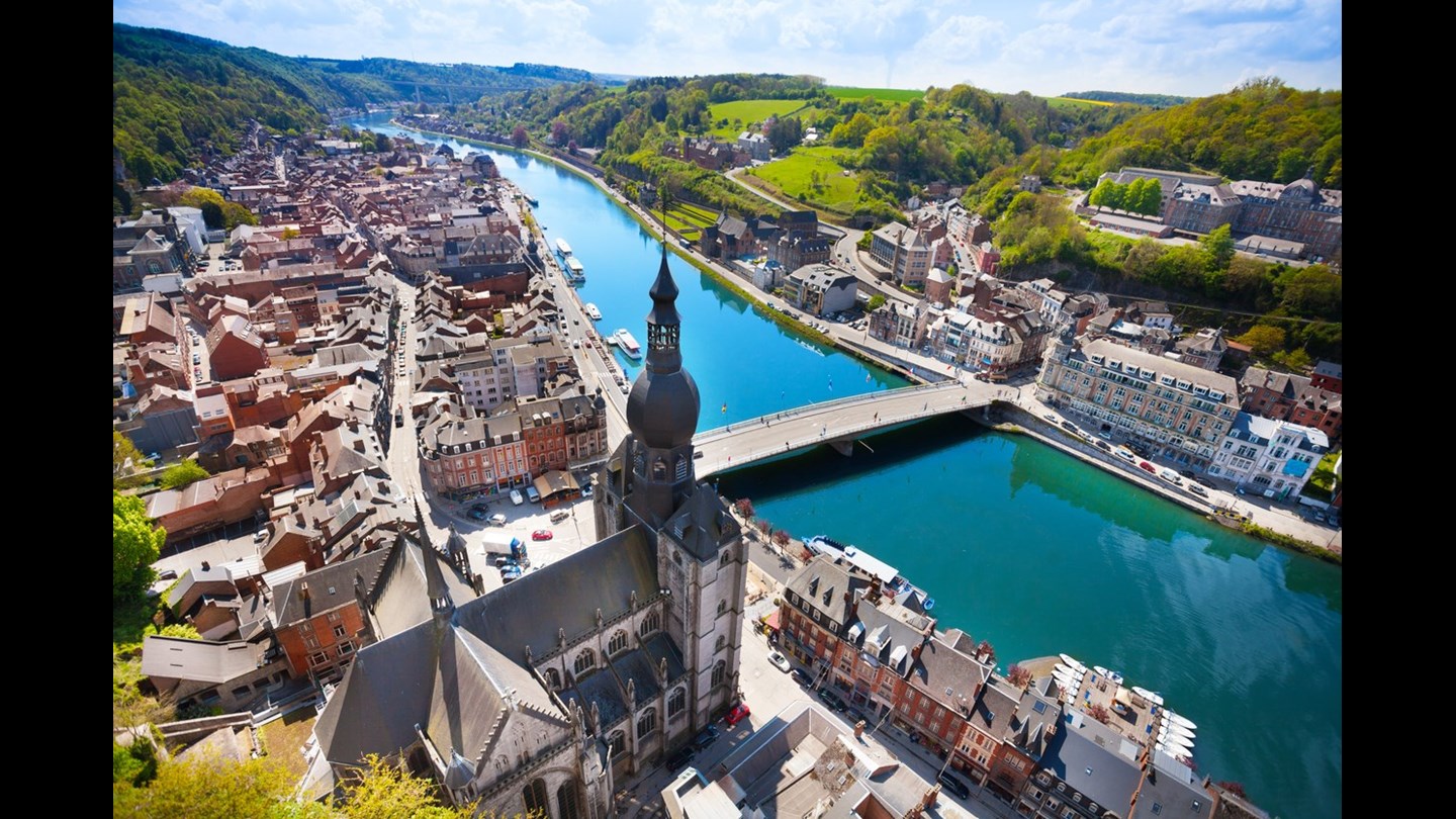 Belgium canal between 2 cities